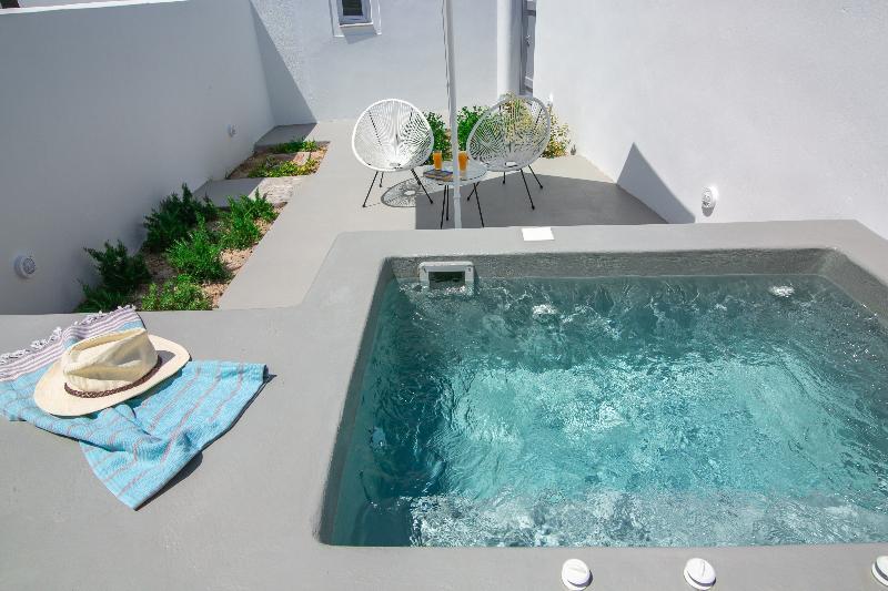 Apanomeria Boutique Residence Oia  Extérieur photo